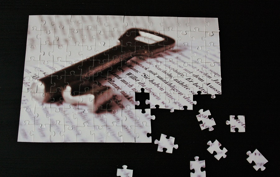 Foto-Puzzle mit fehlenden Teilen